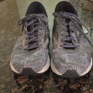 Brooks Men's Gray Sneakers